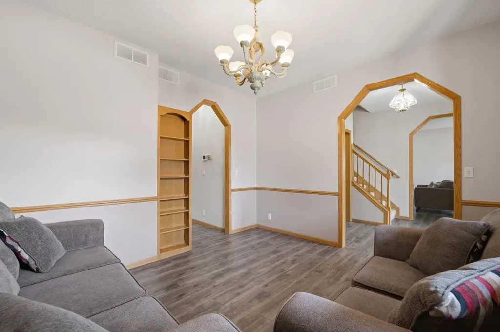 9818 W Bella Vista Wichita KS 67212