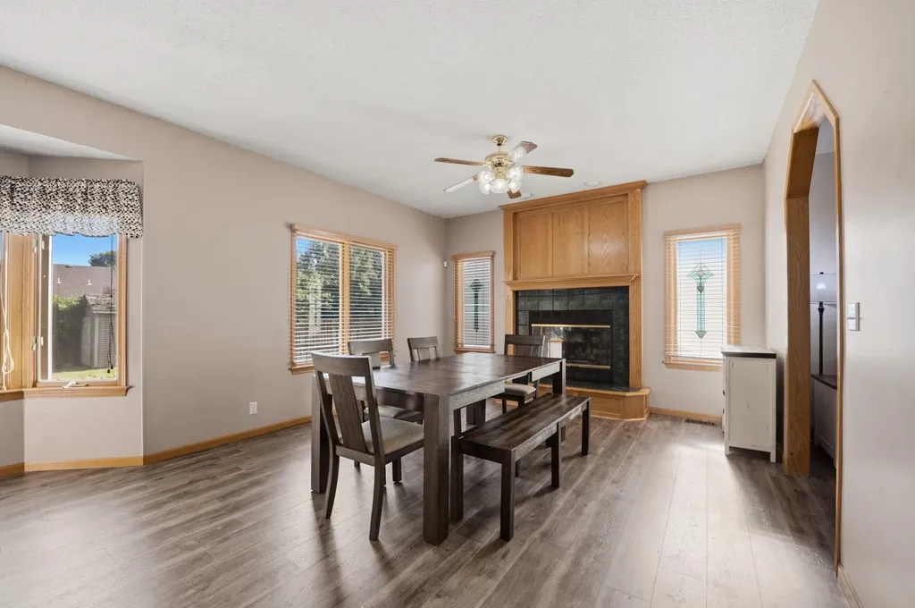 9818 W Bella Vista Wichita KS 67212