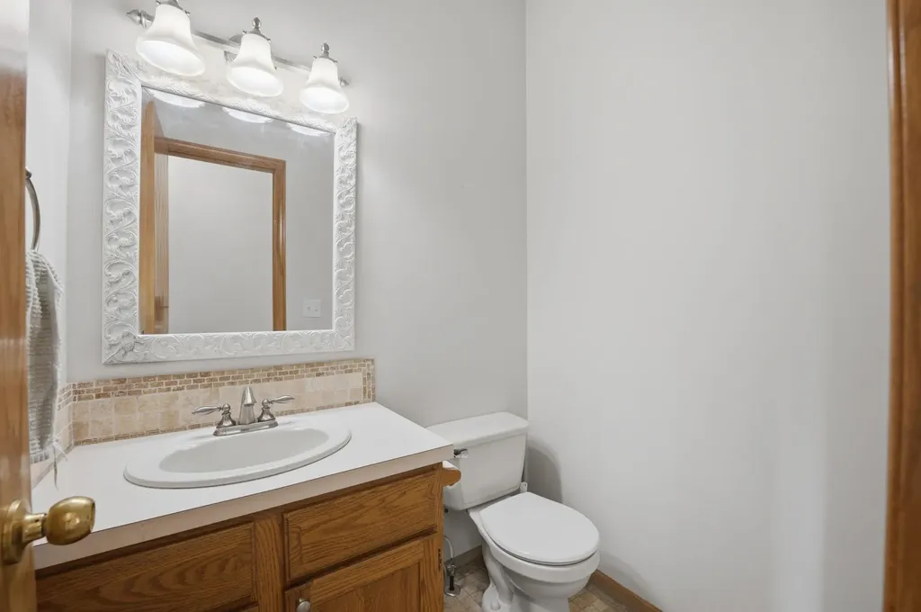 9818 W Bella Vista Wichita KS 67212