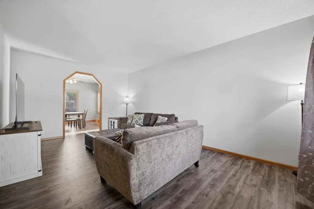 9818 W Bella Vista Wichita KS 67212