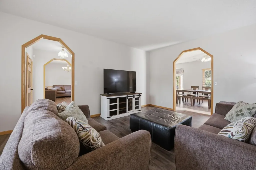 9818 W Bella Vista Wichita KS 67212