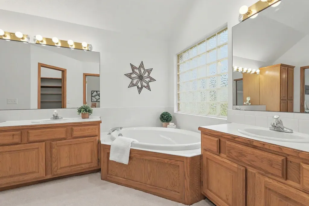 5329 S 179th Street W Goddard KS 67052