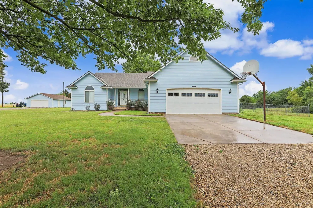 5329 S 179th Street W Goddard KS 67052