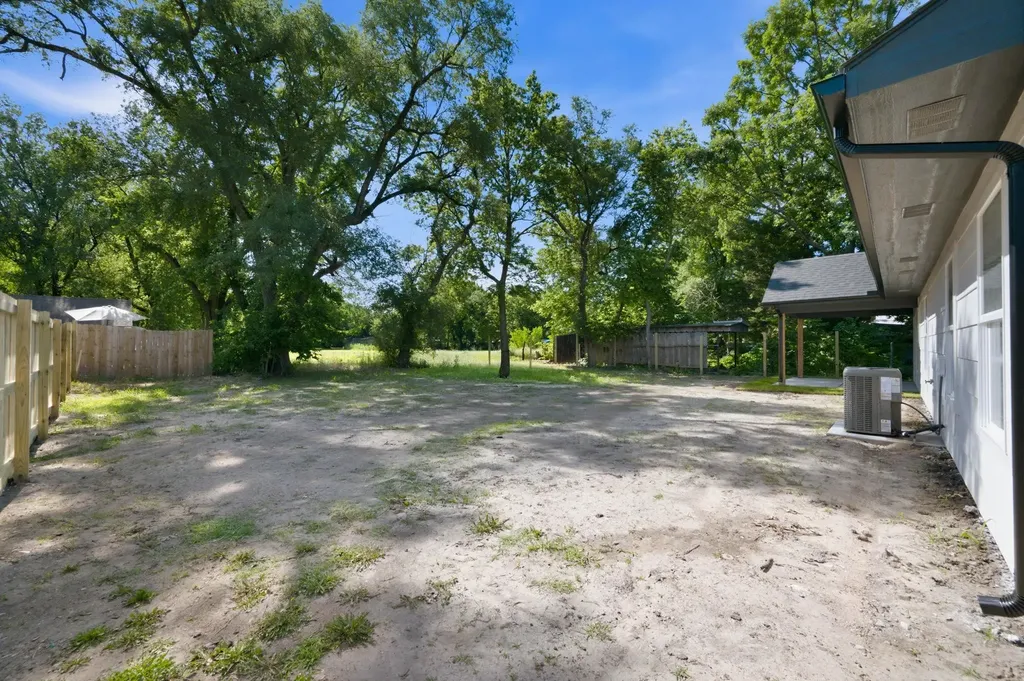 3748 N N Salina Road Wichita KS 67204