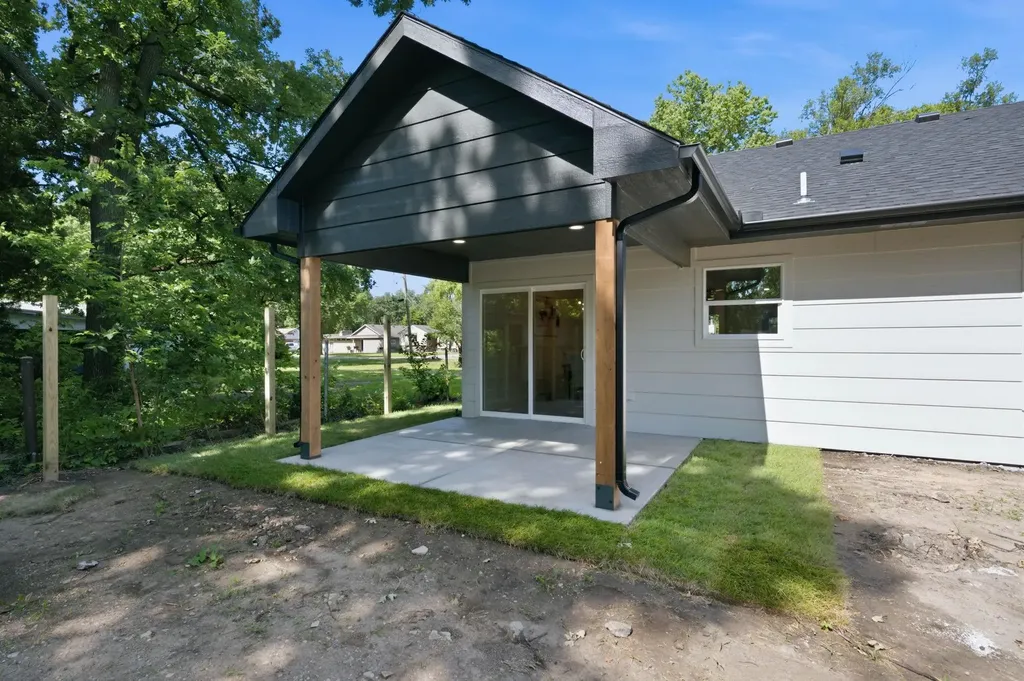 3748 N N Salina Road Wichita KS 67204
