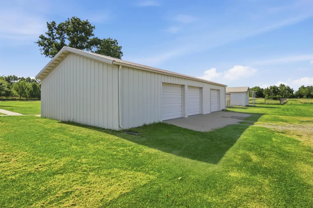 4520 SW 70th Street El Dorado KS 67042