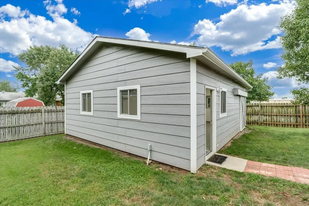 302 Marmaton Road El Dorado KS 67042-3078