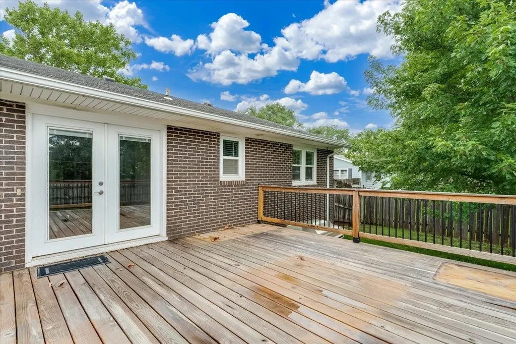 302 Marmaton Road El Dorado KS 67042-3078