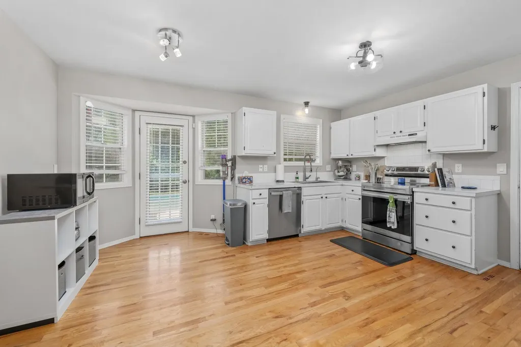 3925 N Rushwood Wichita KS 67226