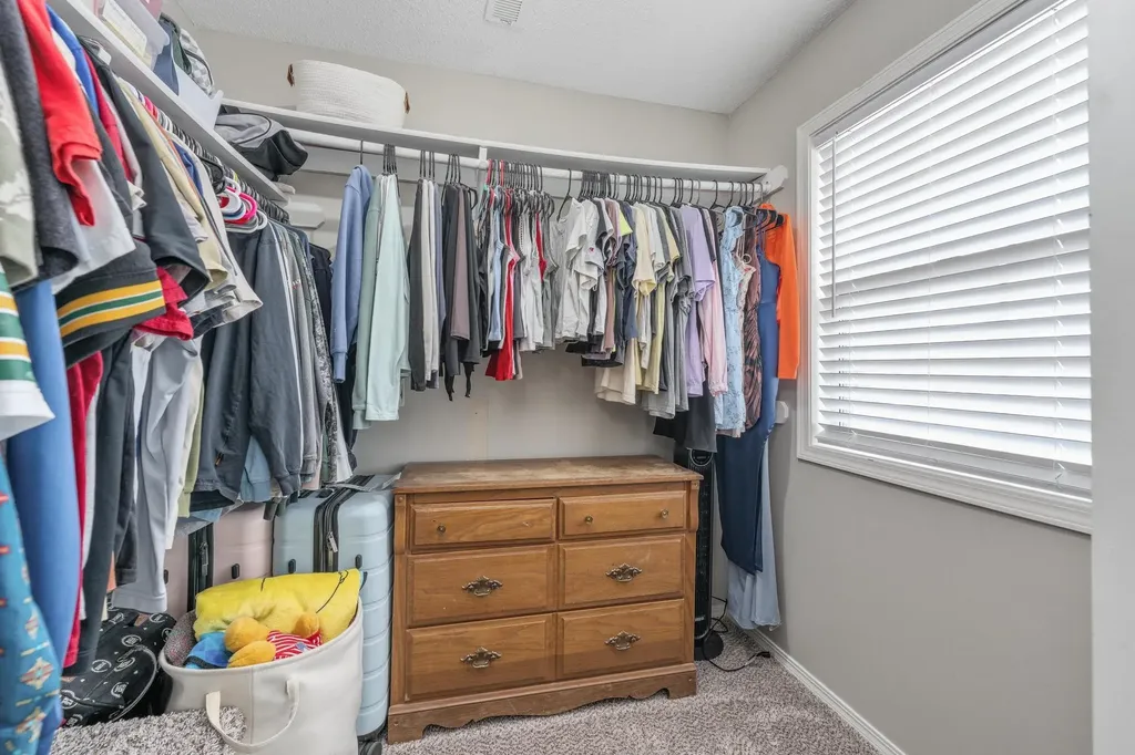 3925 N Rushwood Wichita KS 67226