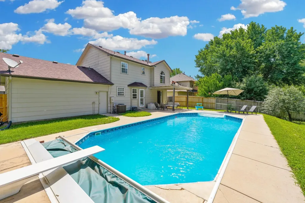 3925 N Rushwood Wichita KS 67226