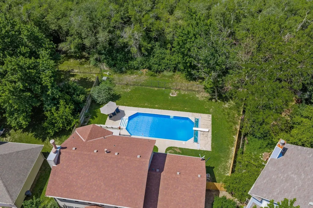 3925 N Rushwood Wichita KS 67226