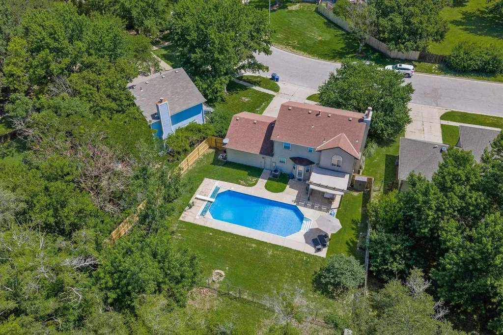 3925 N Rushwood Wichita KS 67226