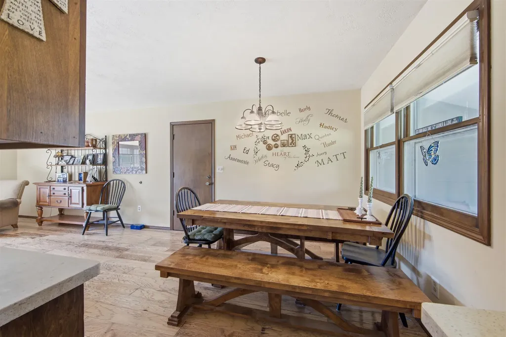 10560 SW Dennett Road Augusta KS 67010