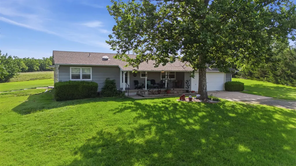 10560 SW Dennett Road Augusta KS 67010