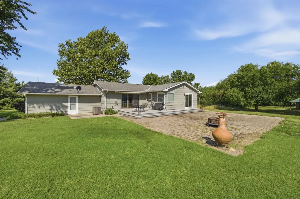 10560 SW Dennett Road Augusta KS 67010