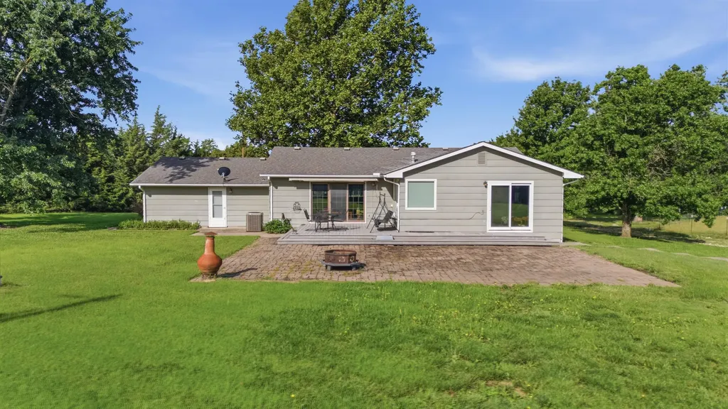 10560 SW Dennett Road Augusta KS 67010