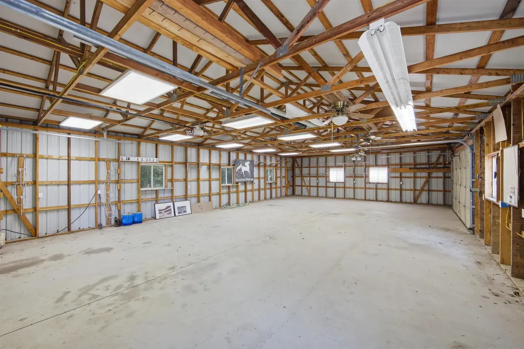 10560 SW Dennett Road Augusta KS 67010
