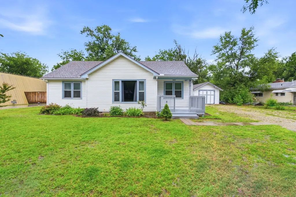 420 S Mccomas Wichita KS 67213