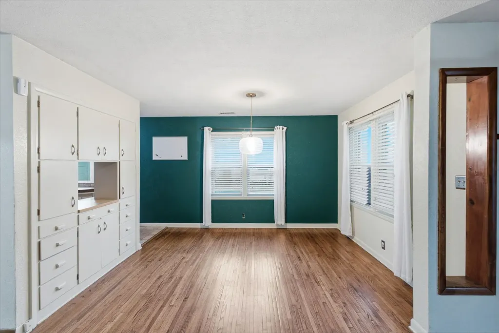 420 S Mccomas Wichita KS 67213