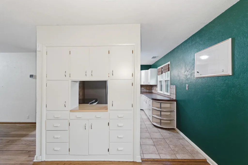 420 S Mccomas Wichita KS 67213