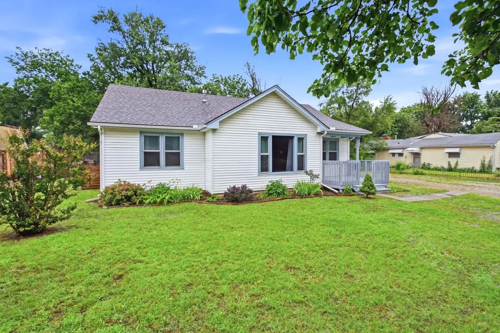 420 S Mccomas Wichita KS 67213