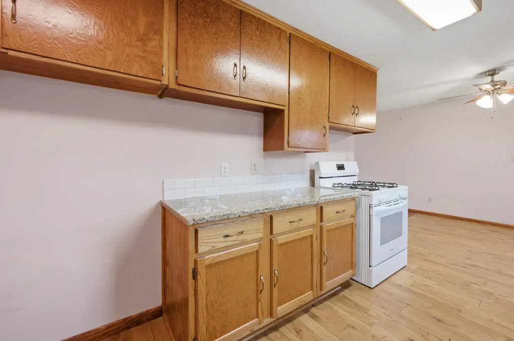 1904 W 32nd Street S Wichita KS 67217-2031