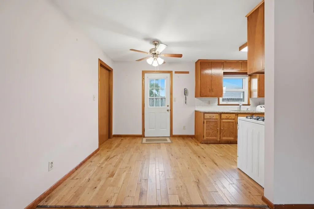 1904 W 32nd Street S Wichita KS 67217-2031