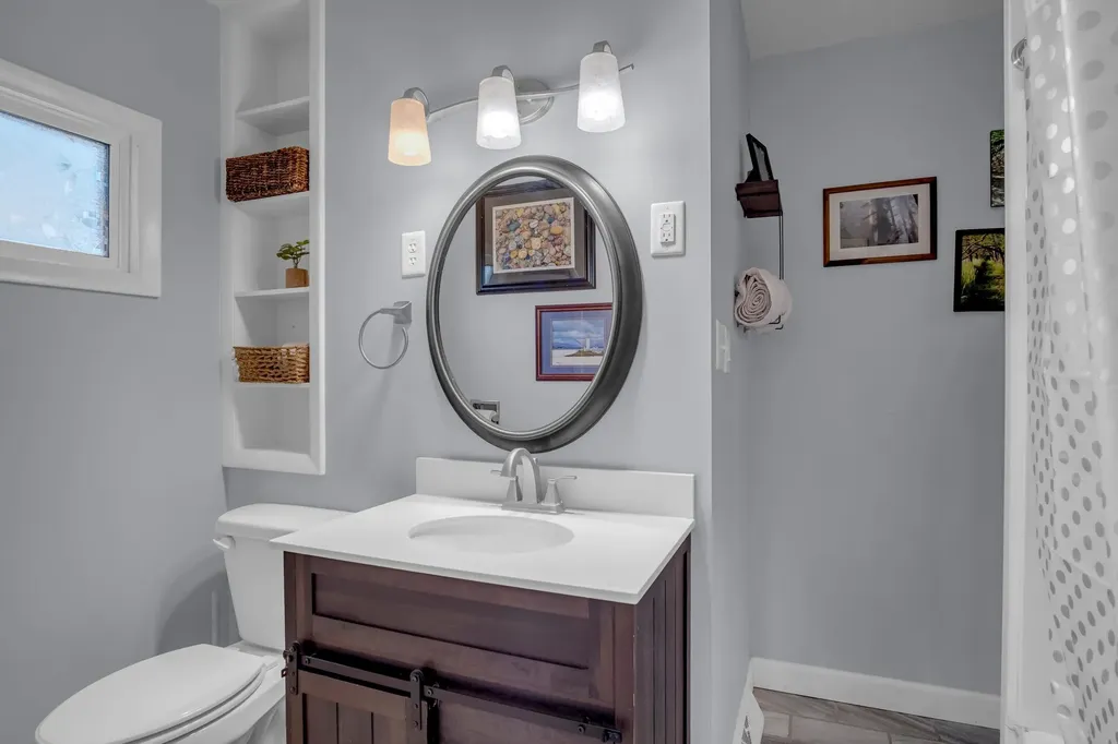 627 S Poplar Newton KS 67114
