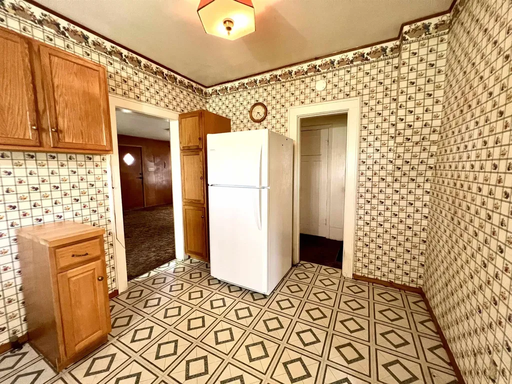 211 W Linden Arkansas City KS 67005