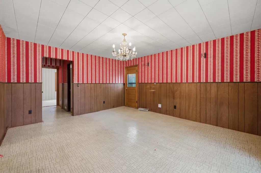 1312 W Regal Wichita KS 67217