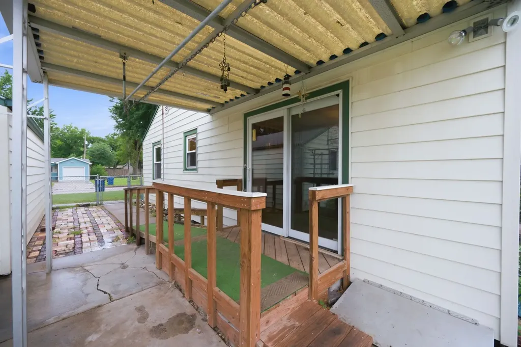 1312 W Regal Wichita KS 67217