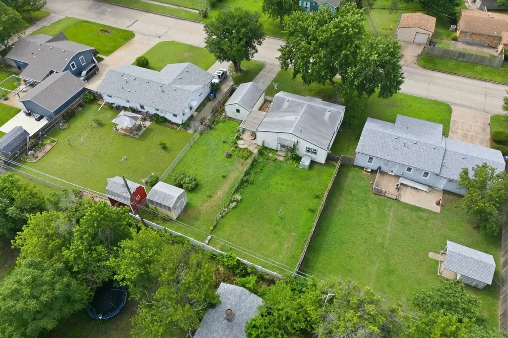 1312 W Regal Wichita KS 67217
