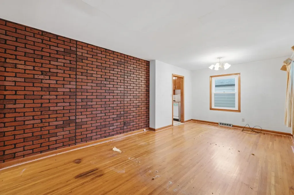 1312 W Regal Wichita KS 67217