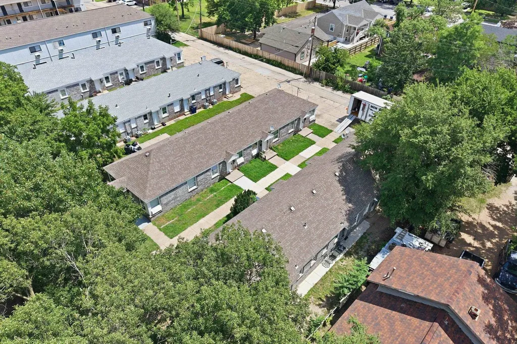 828 S Water Street Wichita KS 67213