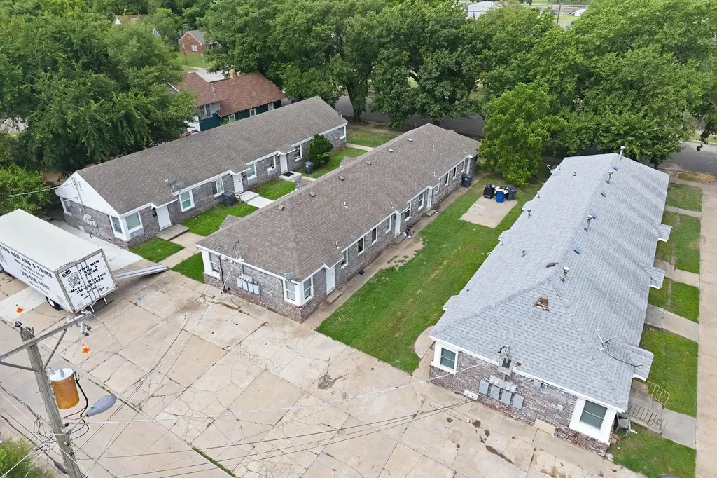 828 S Water Street Wichita KS 67213