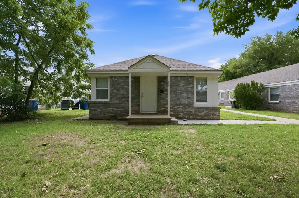 824 S Water Street Wichita KS 67213