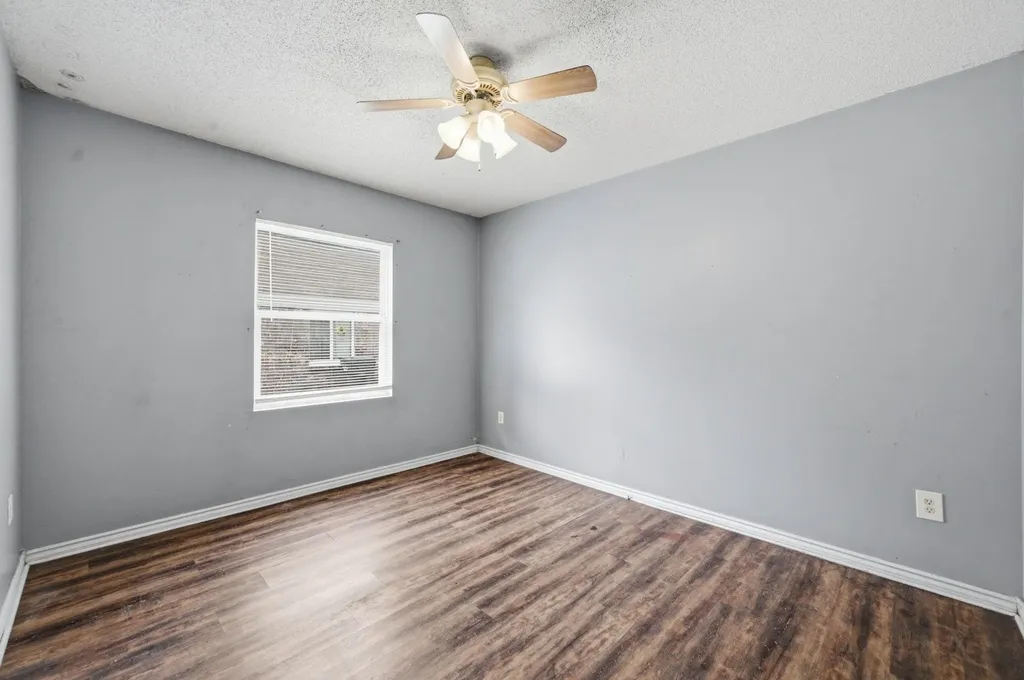 824 S Water Street Wichita KS 67213