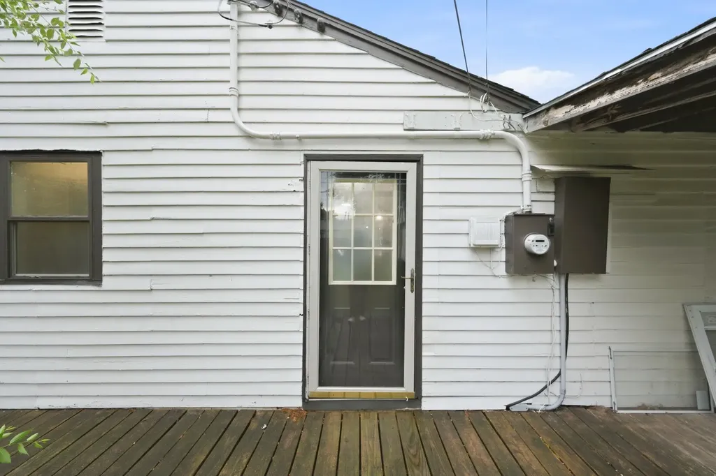 5732 E Castle Drive Wichita KS 67218