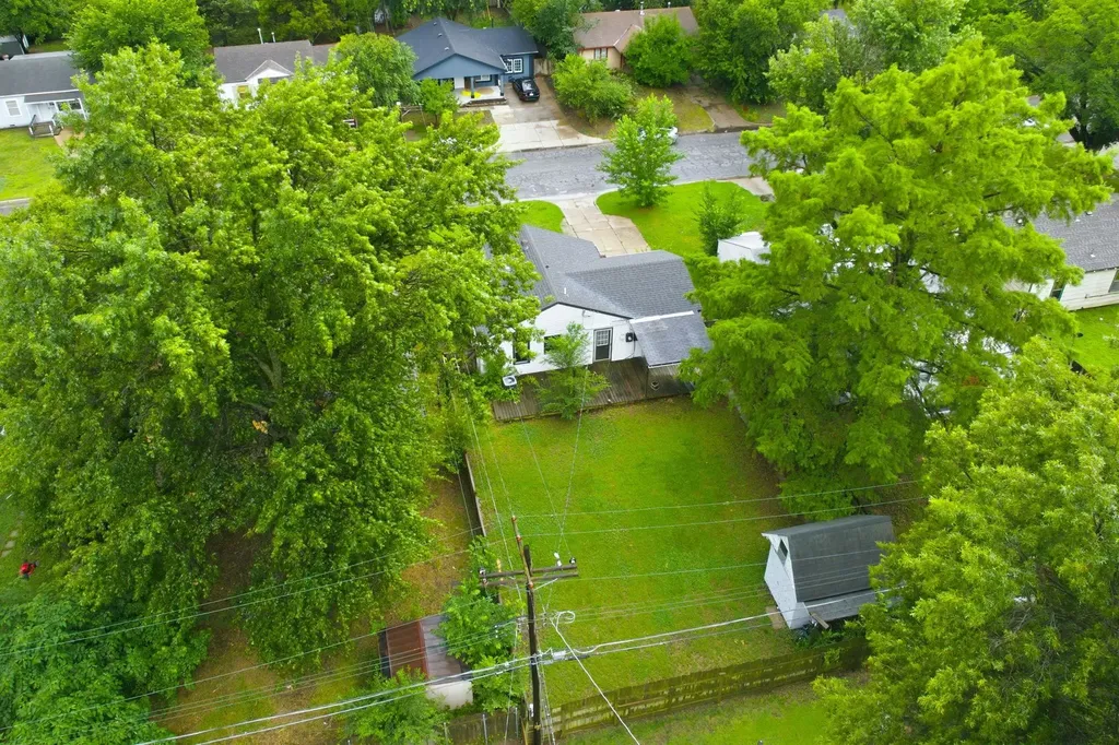5732 E Castle Drive Wichita KS 67218
