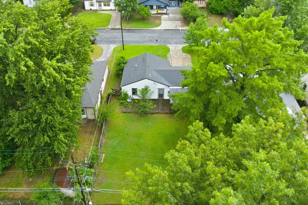 5732 E Castle Drive Wichita KS 67218