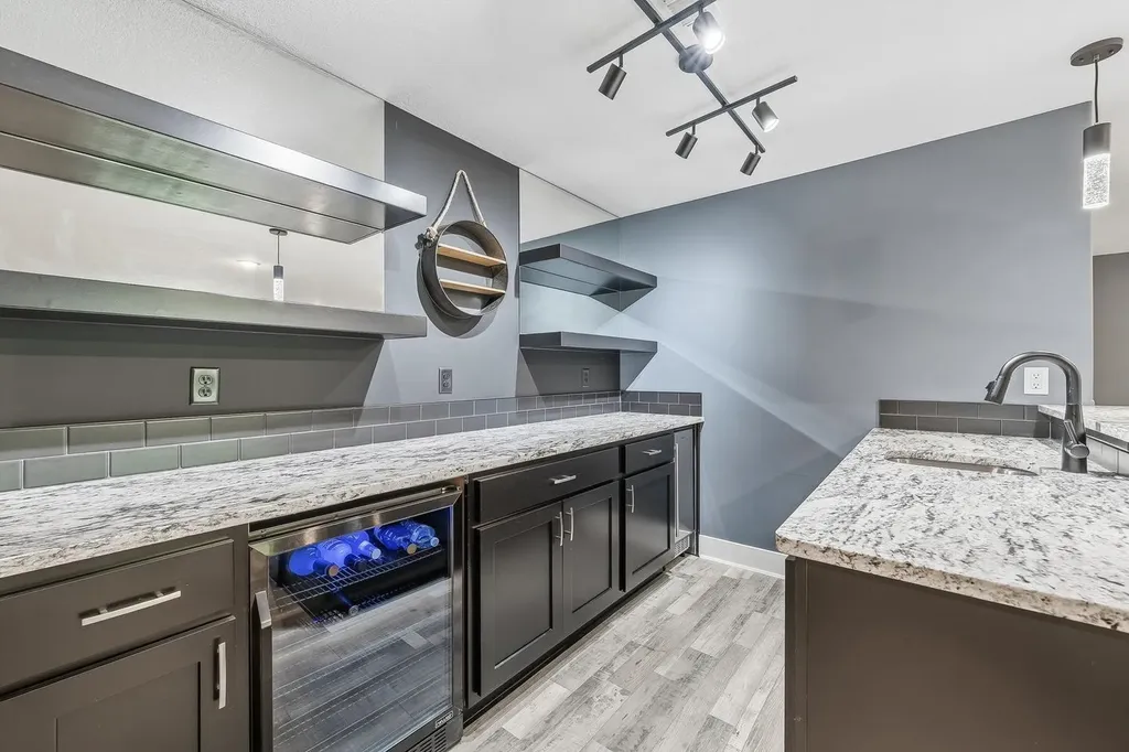 4821 N Peregrine Street Wichita KS 67219