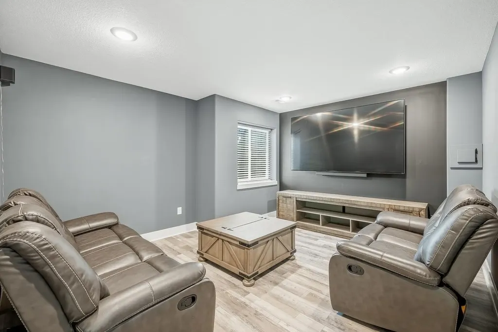 4821 N Peregrine Street Wichita KS 67219