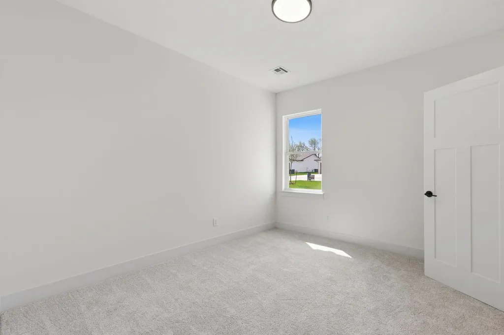520 E Elmwood Street Park City KS 67147-1124