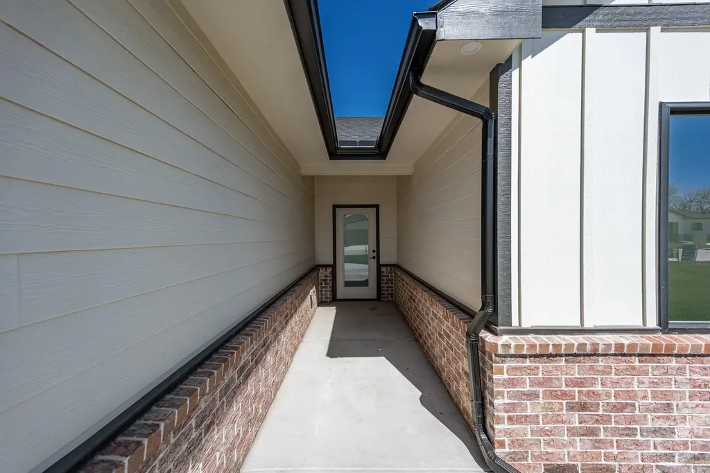520 E Elmwood Street Park City KS 67147-1124