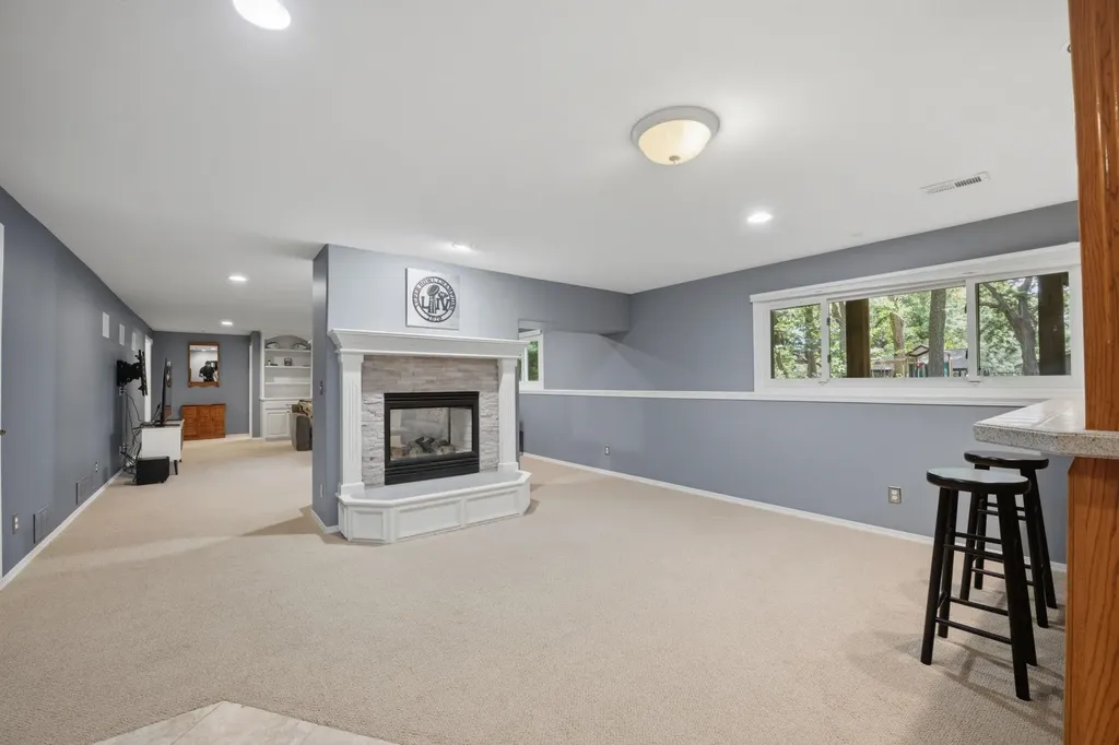 1362 N Hickory Creek Wichita KS 67235