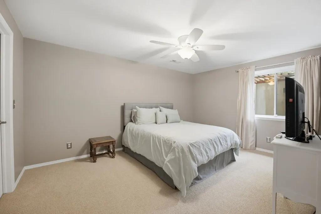 1362 N Hickory Creek Wichita KS 67235