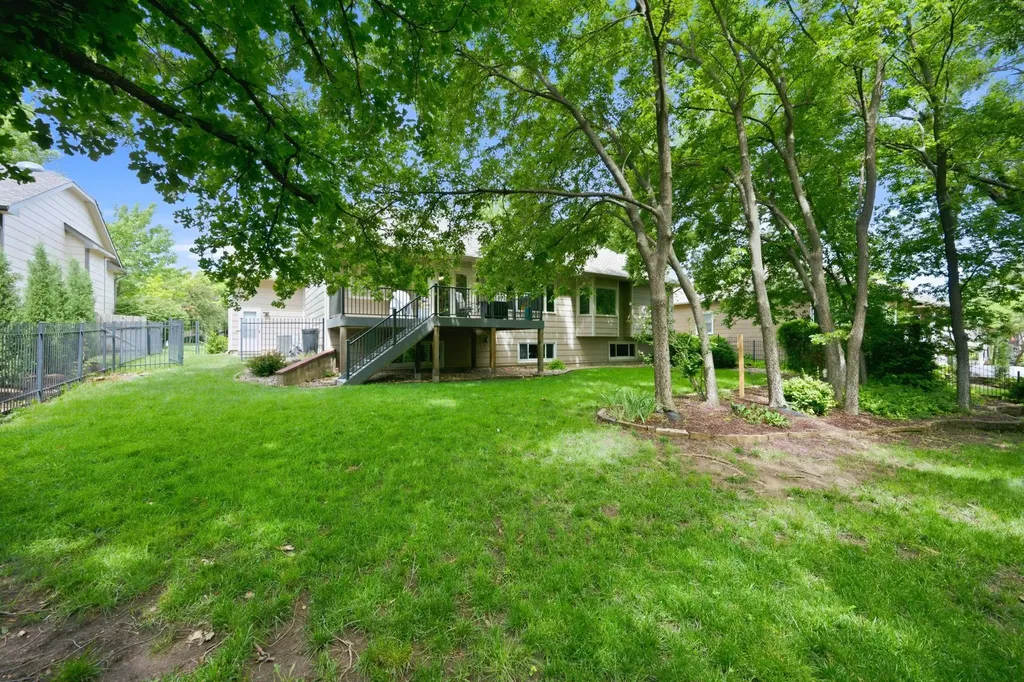 1362 N Hickory Creek Wichita KS 67235