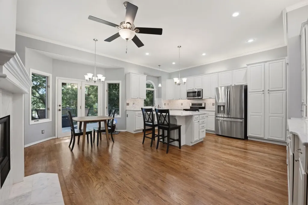 1362 N Hickory Creek Wichita KS 67235