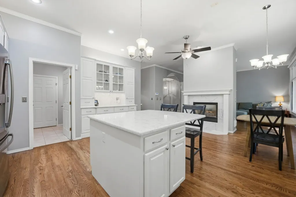 1362 N Hickory Creek Wichita KS 67235